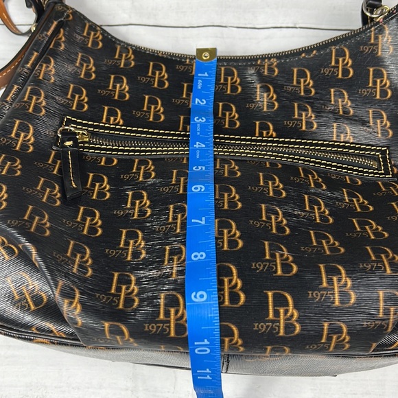 EUC Dooney & Bourke 1975 Logo Shoulder  Hobo Bag - Picture 6 of 16